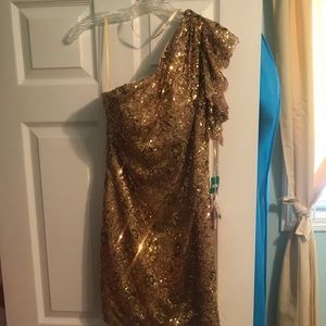 One shoulder gold sequin cocktail
